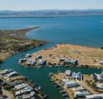 Pelican Landing Stunning Lake King Views - Accommodation Ballina