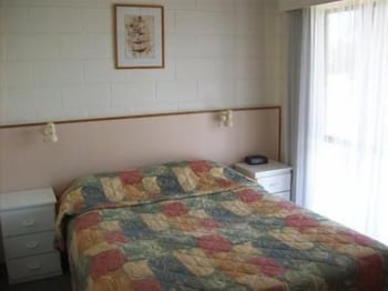 Black Swan Motor Inn - Accommodation Ballina 2