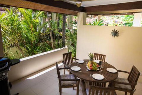 Bali Beach Villa Port Douglas - Accommodation Ballina 6