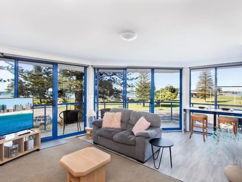 Heritage 202 Overlooking The Water - Accommodation Ballina 2