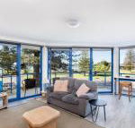 Heritage 202 Overlooking the Water - Accommodation Ballina