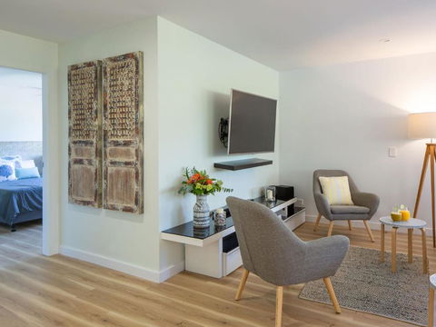 The Royal Cuban - Accommodation Ballina 5