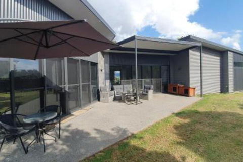 Hoof & Hound Country Escape - Accommodation Ballina 0