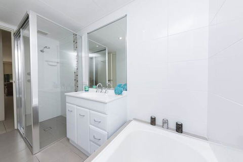 Tenerife Unit 2 - Accommodation Ballina 2