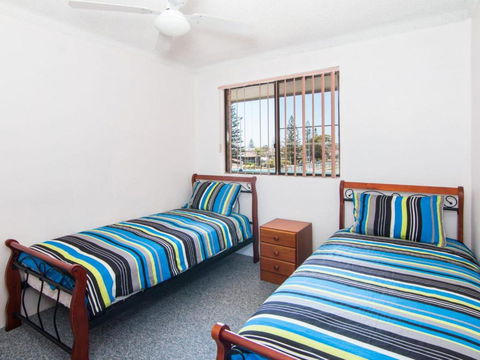 Seabreeze 5 Opposite Bowling Club - Accommodation Ballina 6