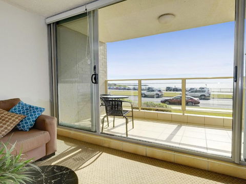 Ebbtide 2 On Main Beach! - Accommodation Ballina 1