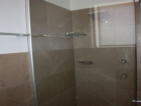Crystal Waters 6 CBD Location - Accommodation Ballina 5