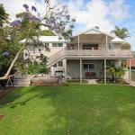 HILLTOP HAVEN In MOLLYMOOK - Accommodation Ballina 0