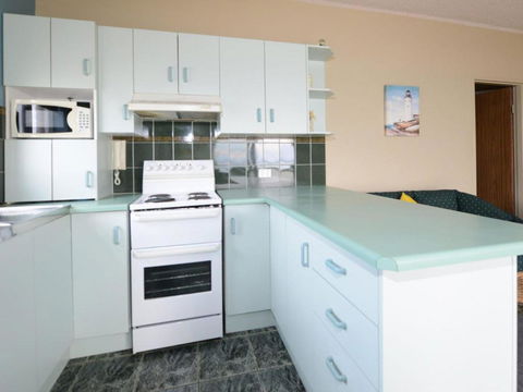 Debra Court 6 - Accommodation Ballina 5