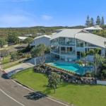 Beachside Luxury Sunrise Beach - Accommodation Ballina 0