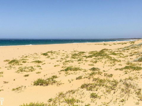 Azure Waters Perfectly Positioned With Ocean Views - Accommodation Ballina 3