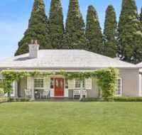 Nattai Lodge house  cottage in beautiful garden - Accommodation Ballina