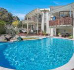 The Lighthouse Noosa Hill - Accommodation Ballina