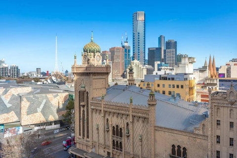 Oliver Stylish City Views Near Graffiti Laneways - Accommodation Ballina 3