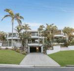 Walk to the beach Sunshine Beach - Accommodation Ballina
