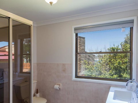 235 Mitchell Parade Mollymook - Accommodation Ballina 3