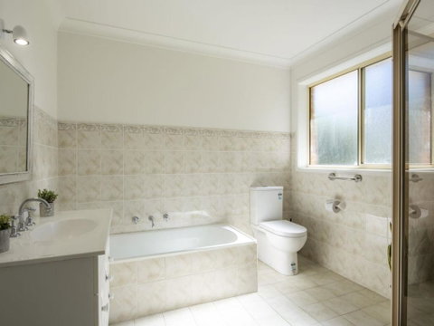 Mollymook Coastal Villa - Accommodation Ballina 3