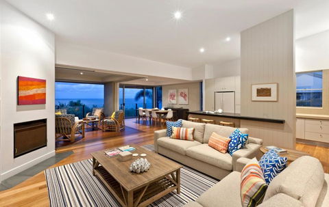 Spacious With Surf Views Sunshine Beach - Accommodation Ballina 1