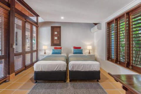 Luxurious Sala Private Beachfront Escape - Accommodation Ballina 7