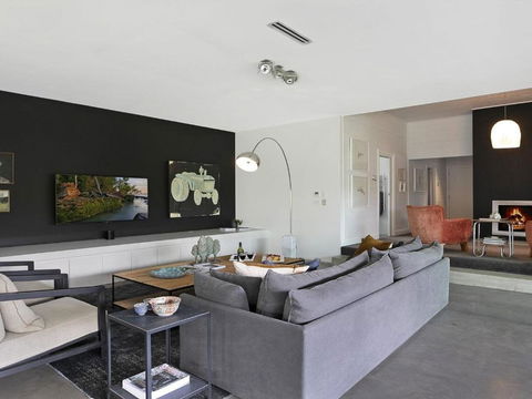 Greywood Classic Highlands Charm & Serene Living - Accommodation Ballina 6