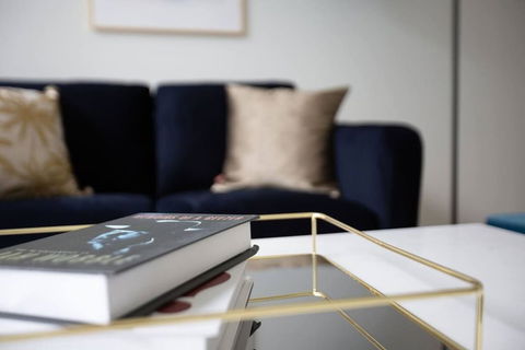 Trendy Livingstyle 2br@moonee Ponds Wifi+parking - Accommodation Ballina 7