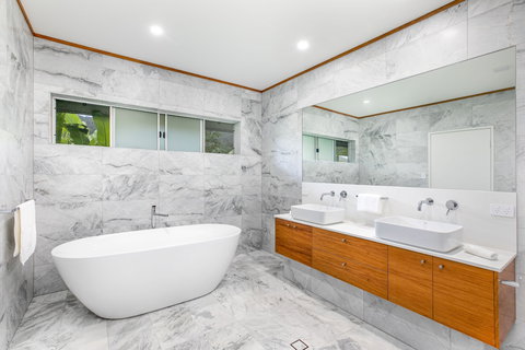 Celeste - At Funnel Bay - Accommodation Ballina 6