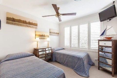 Home Away From Home With Sweeping Ocean Views Unit 12 60 Peregian Esplanade - Accommodation Ballina 5