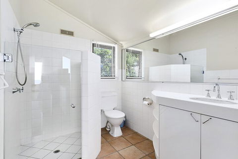 Sunshine Beach Serenity & Pet Friendly ! 9 Seaview Terrace Sunshine Beach QLD 4567 - Accommodation Ballina 4