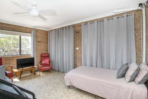 Deering 106 ULLADULLA - Accommodation Ballina 0