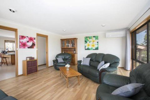 Deering 106 ULLADULLA - Accommodation Ballina 5