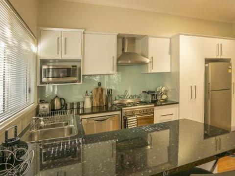 Championship Golf Course On Your Back Door - Accommodation Ballina 3