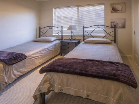 Championship Golf Course On Your Back Door - Accommodation Ballina 4