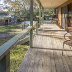 Centre Street 10 Lake Tabourie - Accommodation Ballina 0