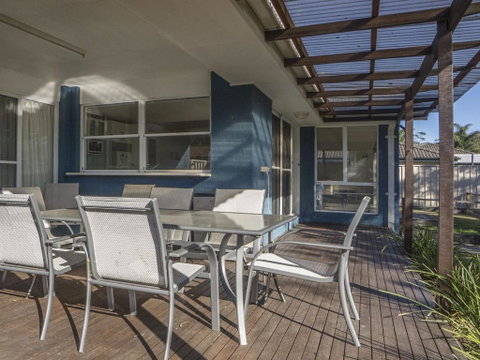 Conley Ave 8 Pet Friendly OUTSIDE Only - Accommodation Ballina 5