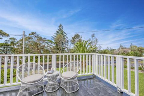 Mitchell Pde 71 Mollymook - Accommodation Ballina 4