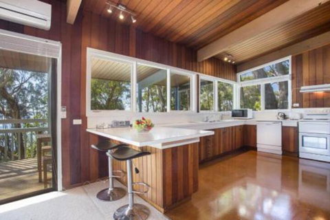 Surfers Ave 17 Narrawallee - Accommodation Ballina 4
