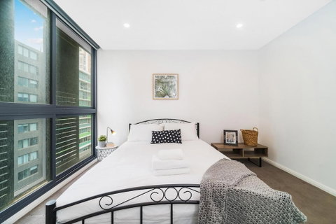 Magdalene Wolli Crk 5.10 - Accommodation Ballina 2