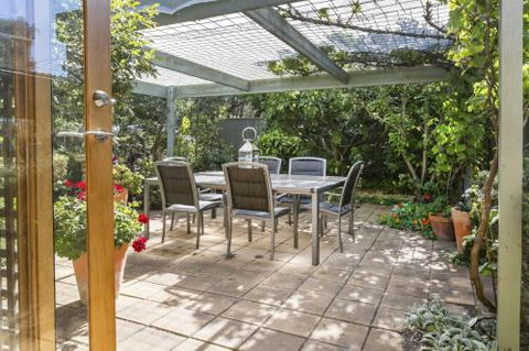 TUSCAN OASIS RYE - Accommodation Ballina 2