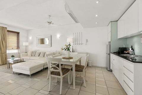 Hastings Street Unit Across Road From Beach Unit 524 32 Hastings Street - Accommodation Ballina 6