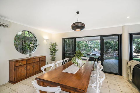 Home Away From Home, 38 Redwood Avenue, Marcus Beach, Noosa Area - Accommodation Ballina 2