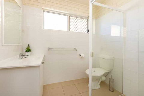 Lyrona - 3/35 Avocet Parade - Accommodation Ballina 6