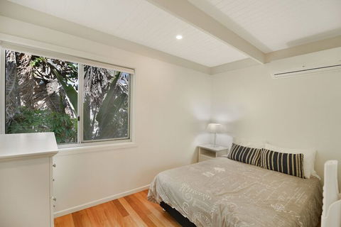Peregians Viewing Deck, 324 David Low Way, Peregian Beach, Noosa Area - Accommodation Ballina 2