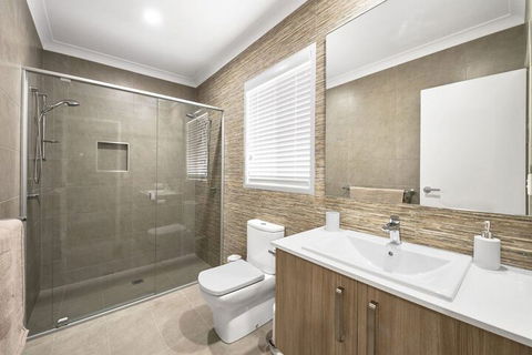 Pet Friendly, New House Peregian Breeze Drive, Peregian Beach - Accommodation Ballina 7