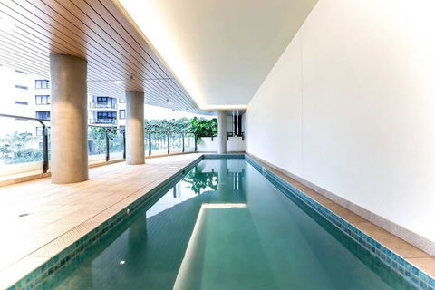 Incredible Riverside Apartment In Brisbane - Accommodation Ballina 3