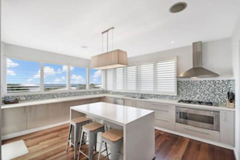 Sea Splash 75 Lorikeet Drive - Accommodation Ballina 0