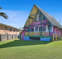Chalet by the Sea 10 Pelican Street Peregian Beach - Accommodation Ballina