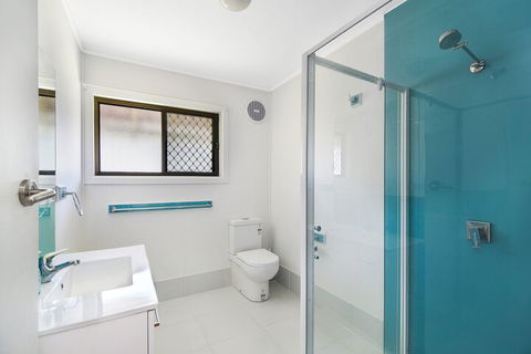 Chalet By The Sea, 10 Pelican Street, Peregian Beach - Accommodation Ballina 1