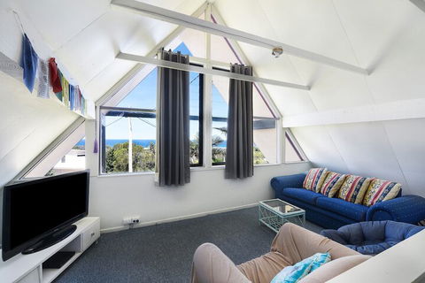Chalet By The Sea, 10 Pelican Street, Peregian Beach - Accommodation Ballina 3