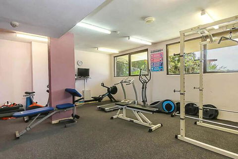 Spacious 2 Bedroom Apartment With Panoramic Views - Accommodation Ballina 7