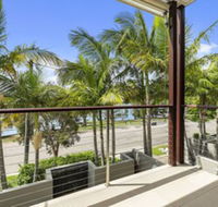 North Facing River Front Stunning Apartment Unit 2 9 Hilton Esplanade - Accommodation Ballina